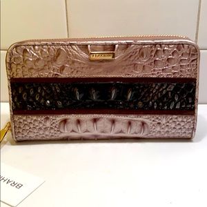 NEW Brahmin Wallet NWT